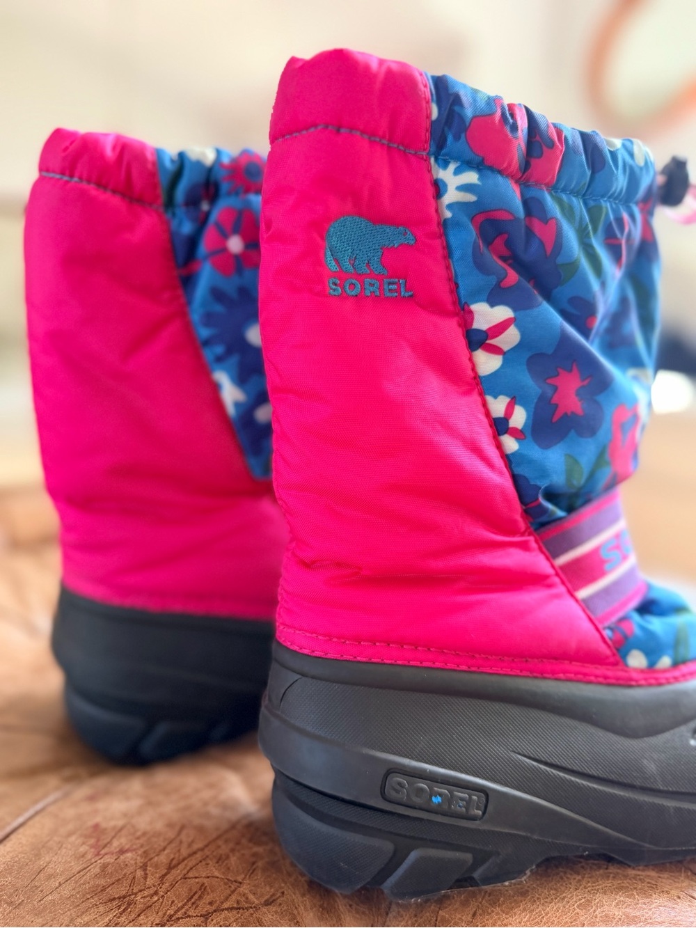 Sorel Kids Winter Boots Floral Pink Waterproof Snow Boots Size 4 Youth EU 36 - Picture 4 of 8